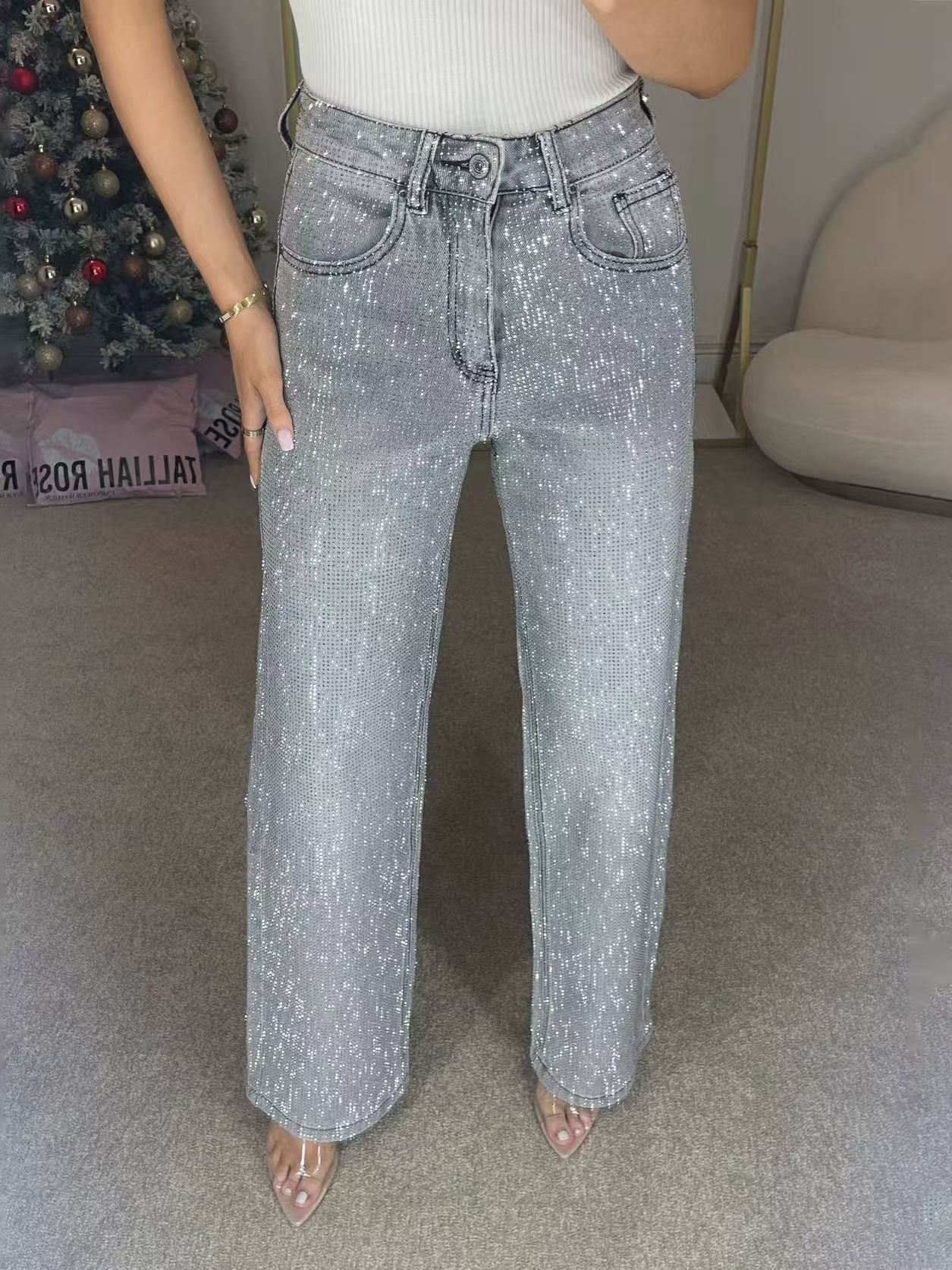 Straight leg jeans with rhinestones